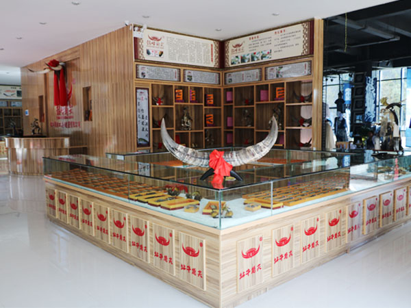 鳳凰之窗牛角梳店